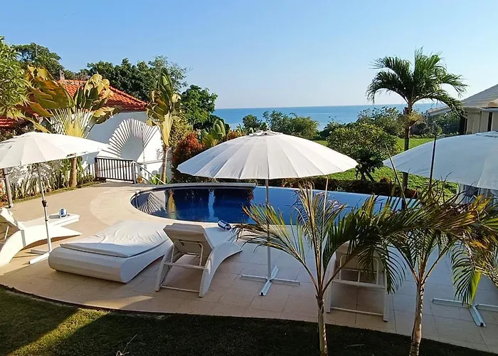 Lilly Sea View Private Pool أُماينيار