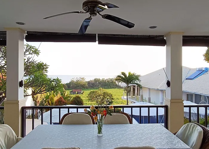 Lilly Sea View Private Pool أُماينيار